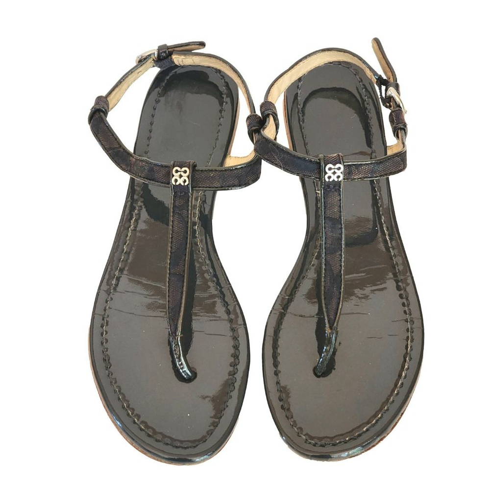 COACH Navy Rolanda Patent Leather Signature Thong Sandals 8.5